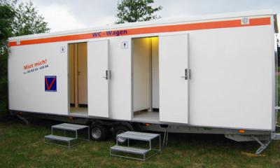 WC-Wagen - gross WC-Wagen - gross